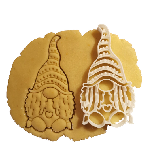 Gnome cookie cutter, cookie cutter